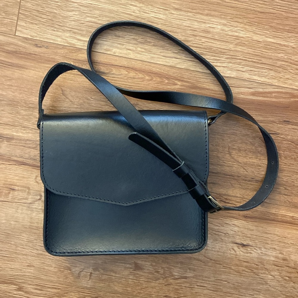 Portland Leather Crossbody Bag
